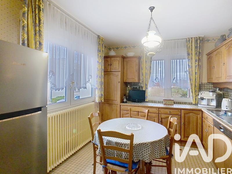 Maison - 128 m² - 7 pièces