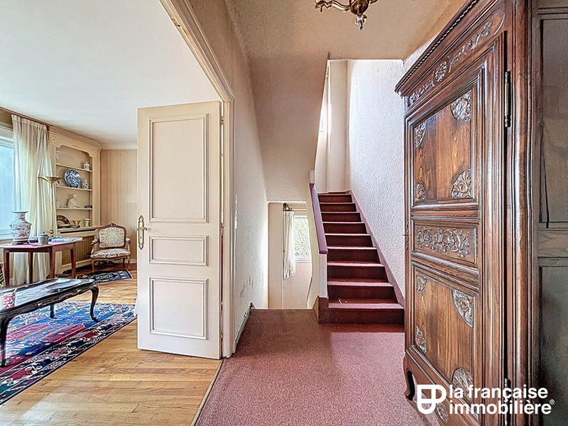 Maison - 123 m² - 6 pièces