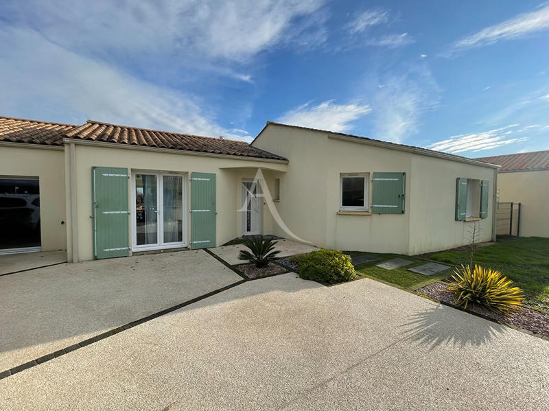 Maison - 140 m² - 5 pièces