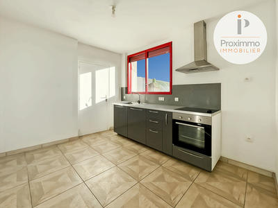 Appartement - 96 m² - 4 pièces