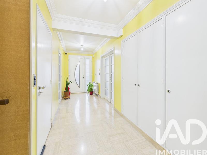 Maison - 167 m² - 6 pièces