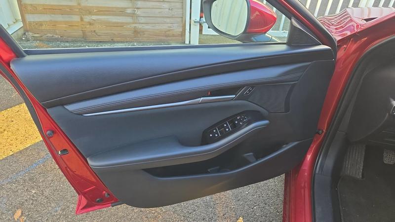 Mazda 3 2.0 Skyactiv-G 122 m-Hybride Style