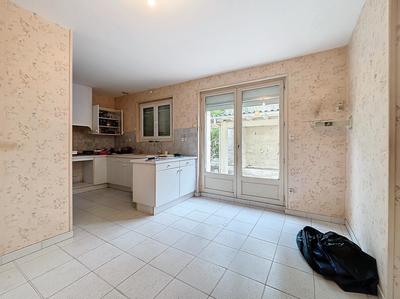 Maison - 163 m² - 7 pièces