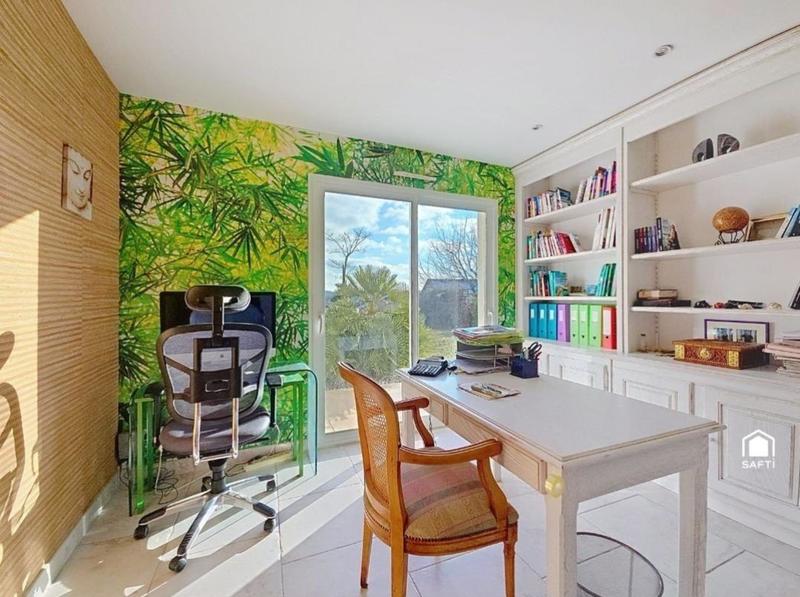 Villa - 233 m² - 7 pièces