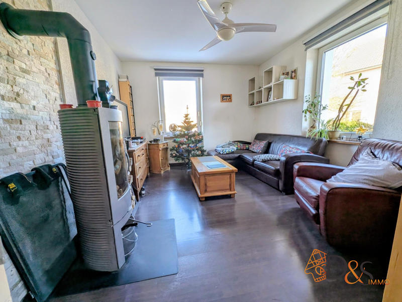 Maison - 105 m² - 6 pièces