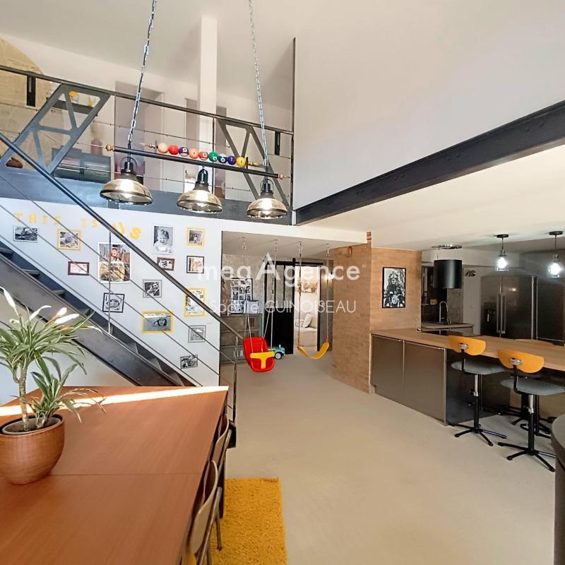 Maison - 193 m² - 7 pièces