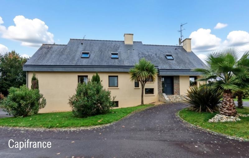 Maison - 230 m² - 8 pièces