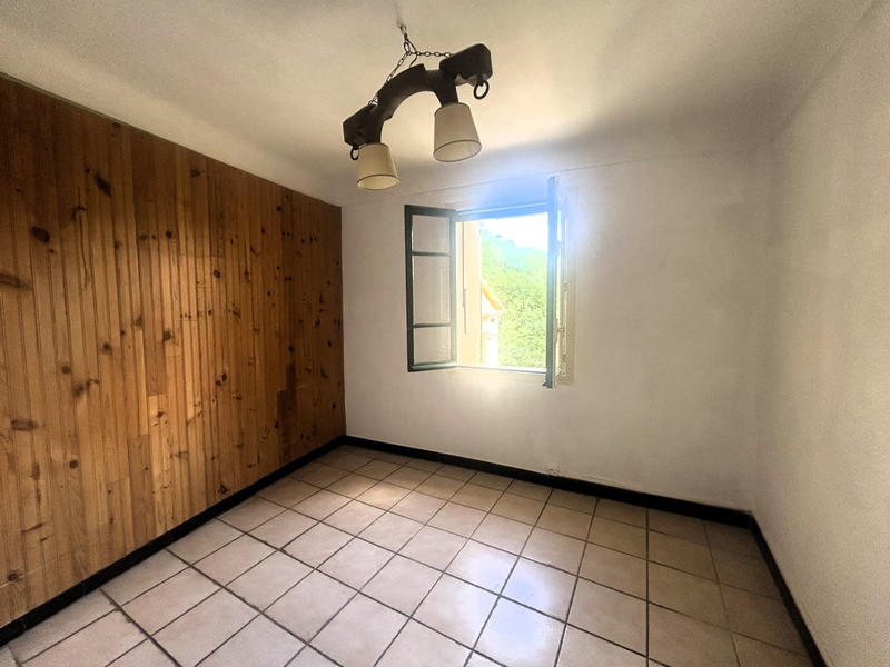 Mas - 200 m² - 8 pièces