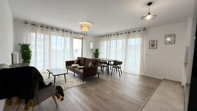 Appartement - 79 m² - 4 pièces