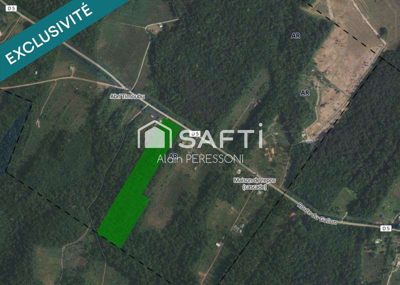 Terrain - 83 748 m²