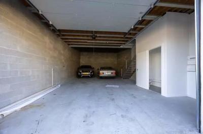 Local d'activités - 95 m²