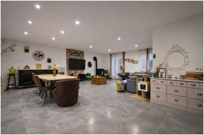 Maison - 109 m² - 5 pièces
