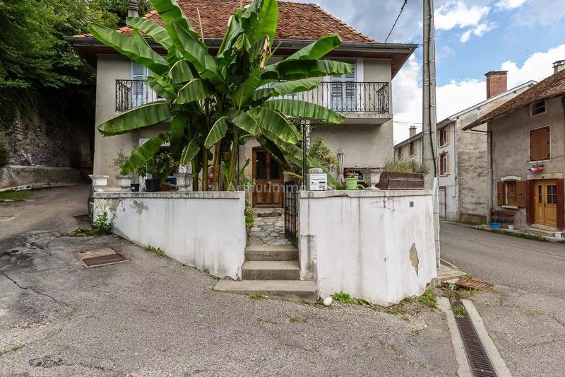 Maison - 108 m² - 5 pièces