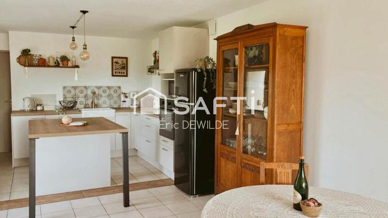 Maison - 198 m² - 7 pièces