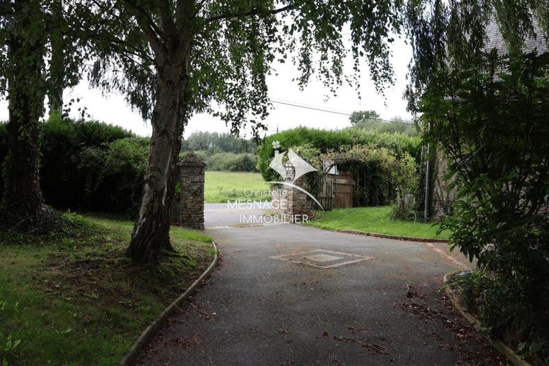 Longère - 280 m² - 8 pièces