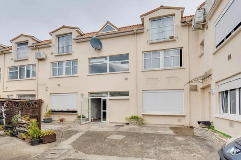 Appartement - 500 m² - 8 pièces