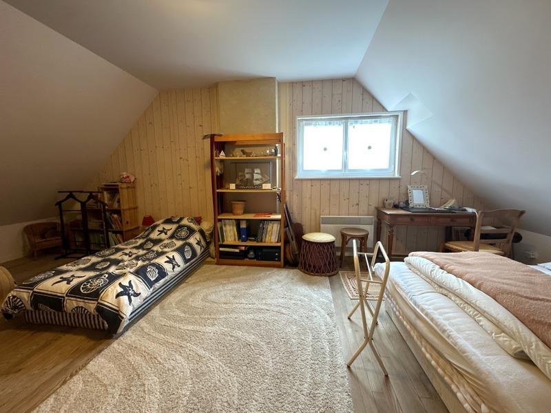 Maison - 140 m² - 6 pièces