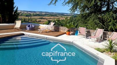 Maison de maîtres - 304 m² - 12 pièces