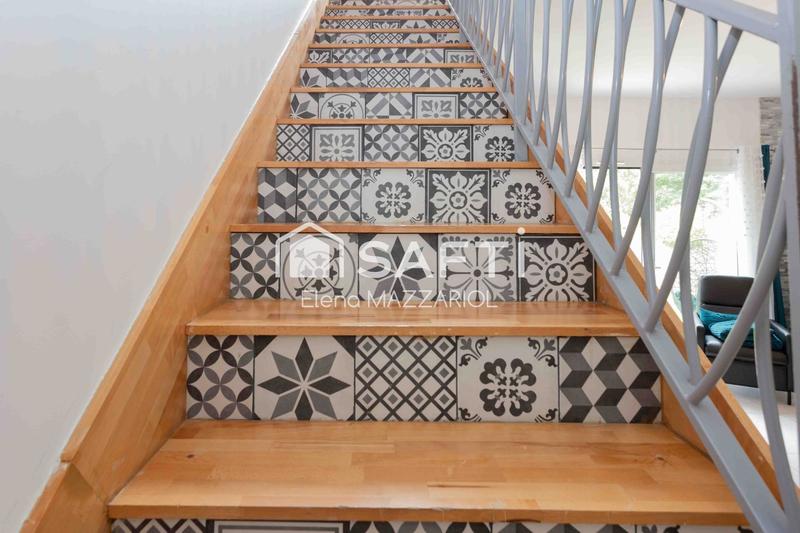 Maison - 156 m² - 7 pièces