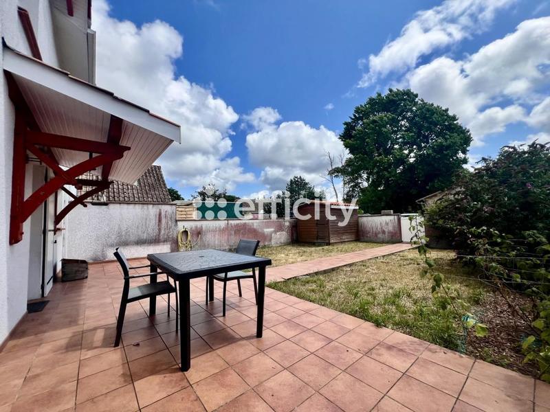 Maison - 85 m² - 4 pièces