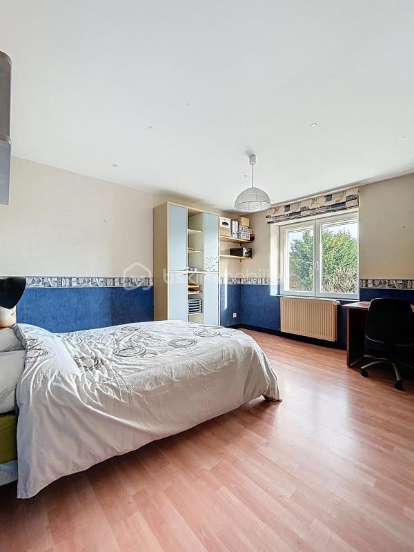 Corps de ferme - 300 m² - 8 pièces