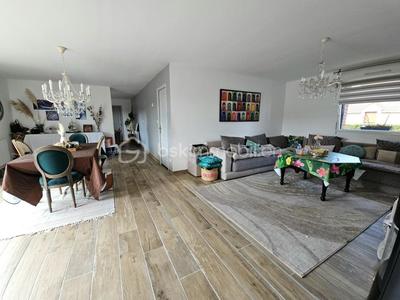 Pavillon - 135 m² - 5 pièces