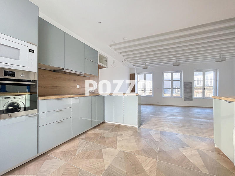 Appartement - 80 m² - 3 pièces