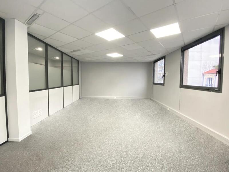 Bureau - 274 m²
