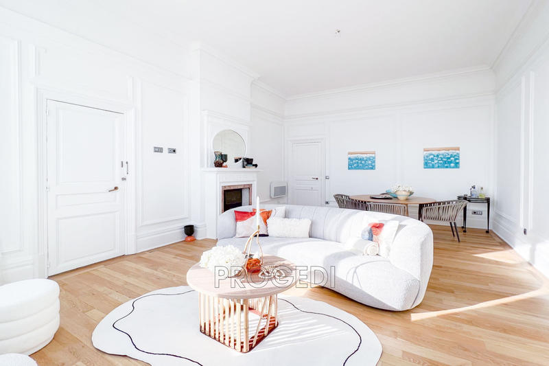 Appartement - 103 m² - 3 pièces