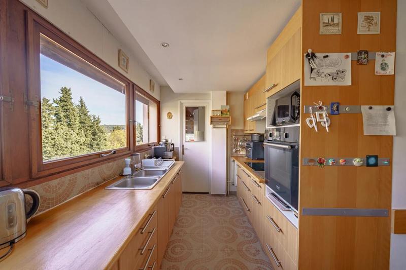 Appartement - 100 m² - 4 pièces