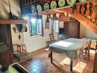 Maison - 27 m² - 1 pièce