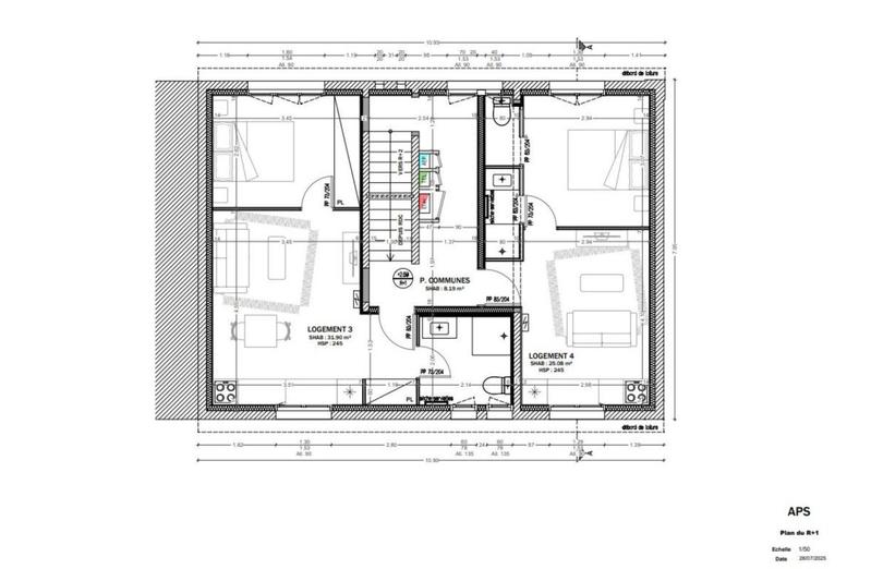 Maison traditionnelle - 210 m² - 7 pièces