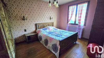 Maison - 170 m² - 9 pièces