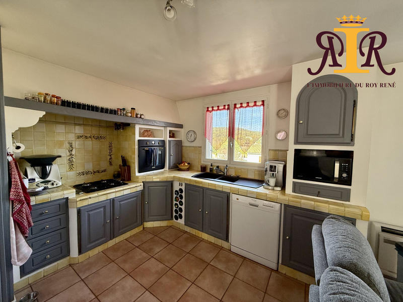 Maison - 125 m² - 6 pièces