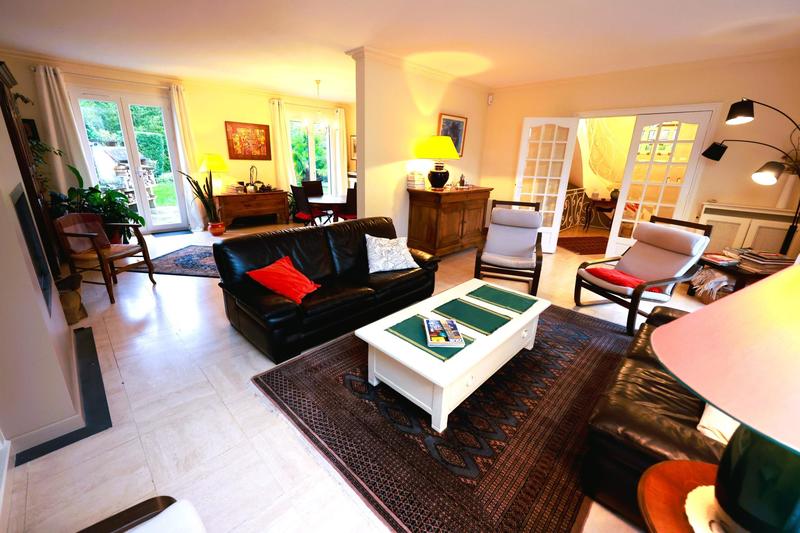 Maison - 167 m² - 7 pièces