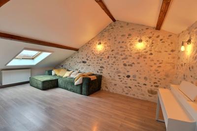 Maison - 104 m² - 4 pièces