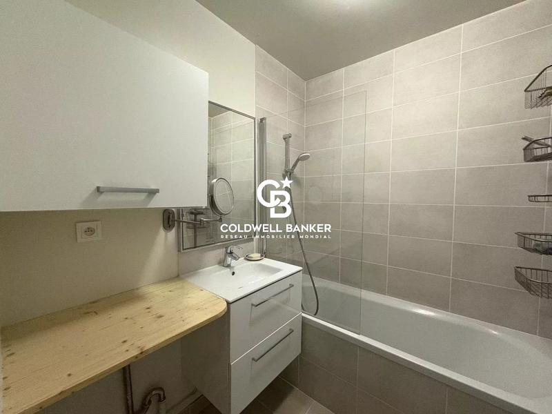 Appartement - 79 m² - 3 pièces