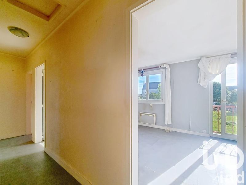 Maison - 96 m² - 8 pièces