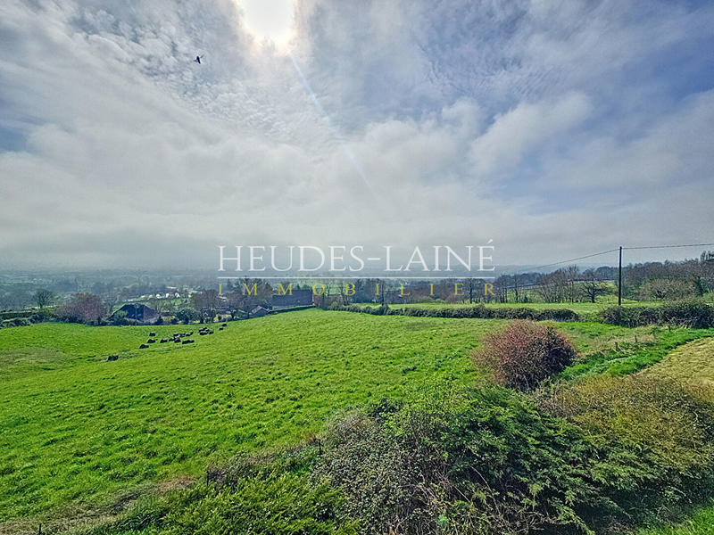 Maison - 232 m² - 7 pièces