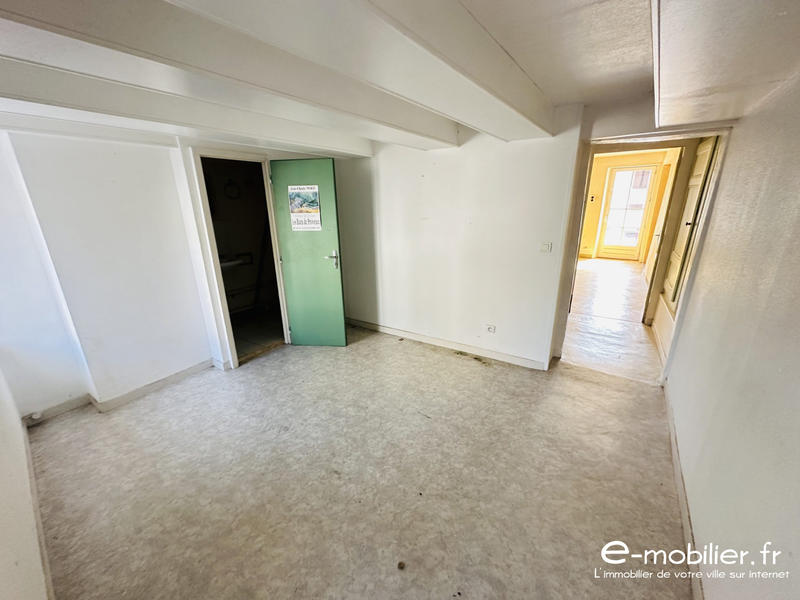 Maison - 147 m² - 7 pièces