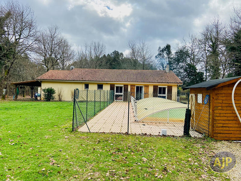 Maison - 140 m² - 4 pièces