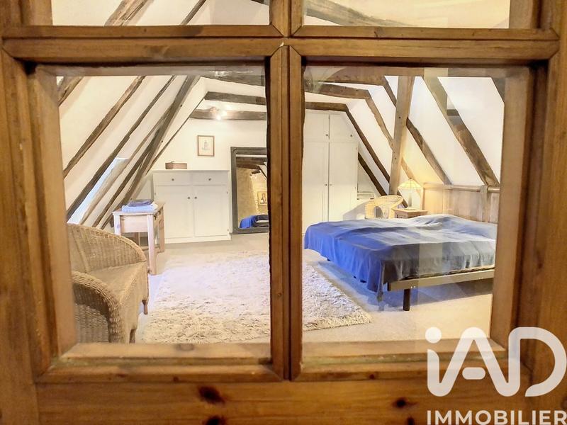 Maison - 180 m² - 5 pièces