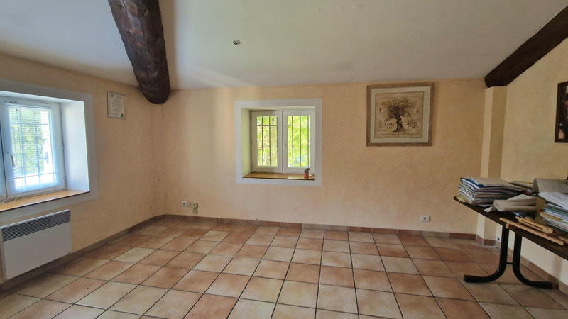 Immeuble - 210 m² - 7 pièces