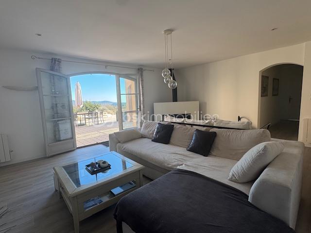 Maison - 145 m² - 5 pièces