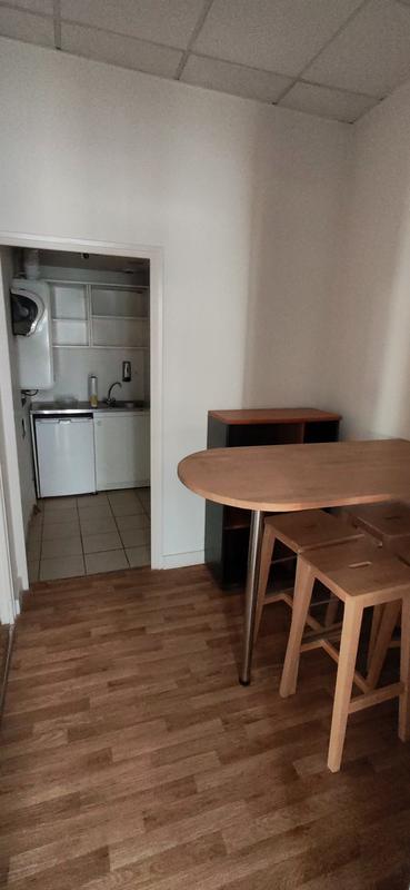 Local d'activités - 105 m²