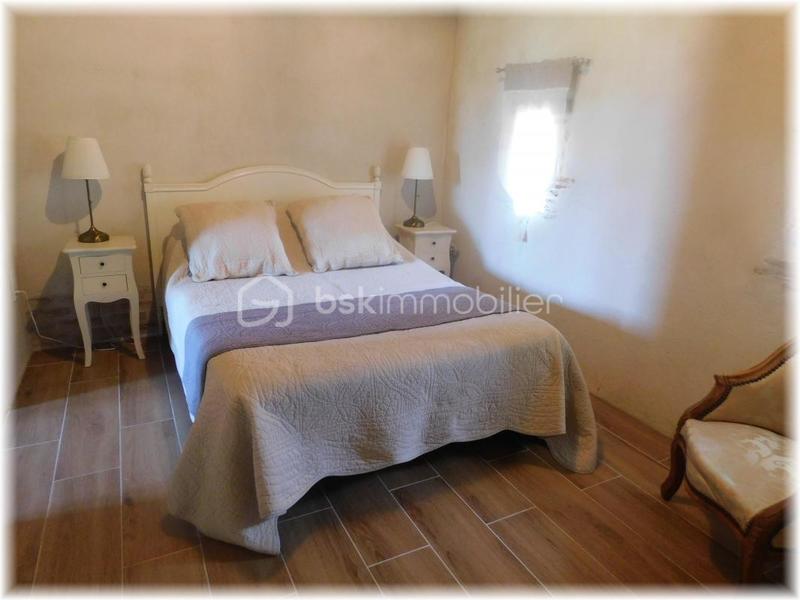 Corps de ferme - 437 m² - 16 pièces