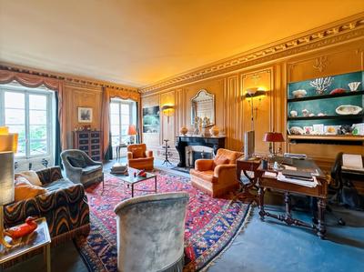 Appartement - 150 m² - 5 pièces