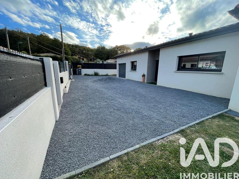 Maison - 115 m² - 4 pièces