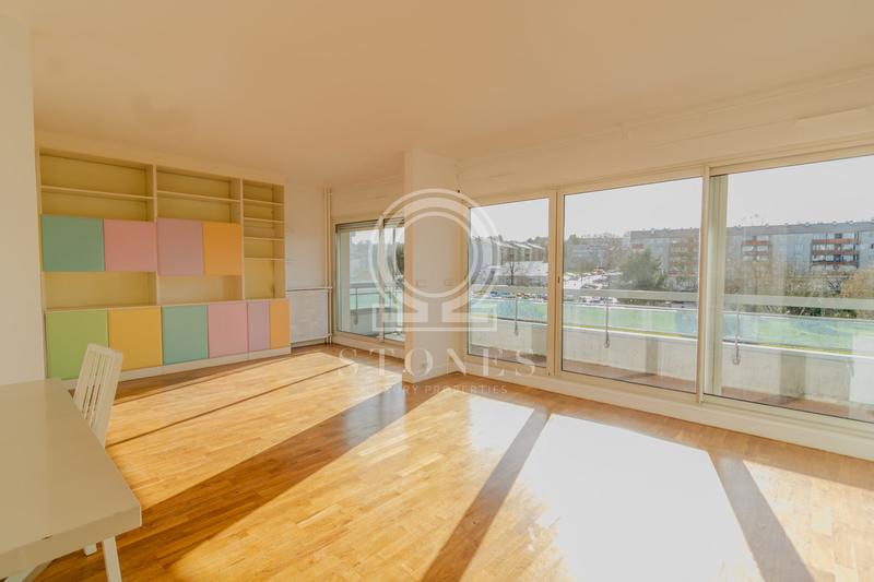 Appartement - 103 m² - 5 pièces