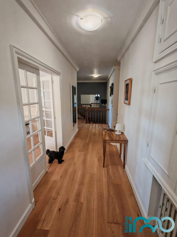 Maison ancienne - 200 m² - 7 pièces